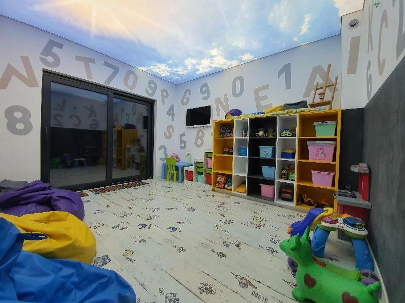 5 Zmyslow Akademia Wypoczynku Pokoje Zieleniewo  Dış mekan fotoğraf